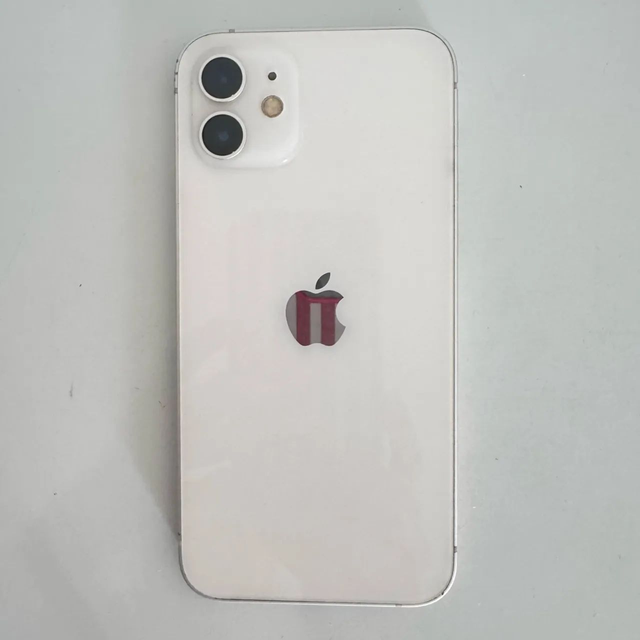 iPhone 12 - Branco 128gb - usado