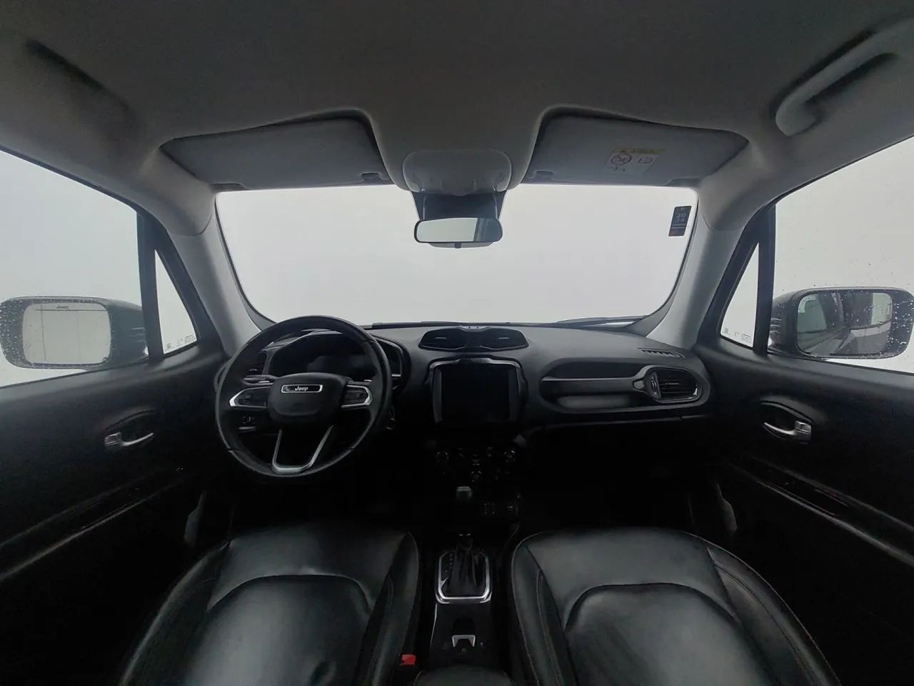 Jeep Renegade Long. T270 1.3 TB 4x2 Flex Aut., foto 15 de 18