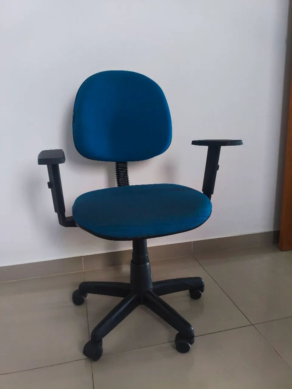 Cadeira de escritório - Foto 2