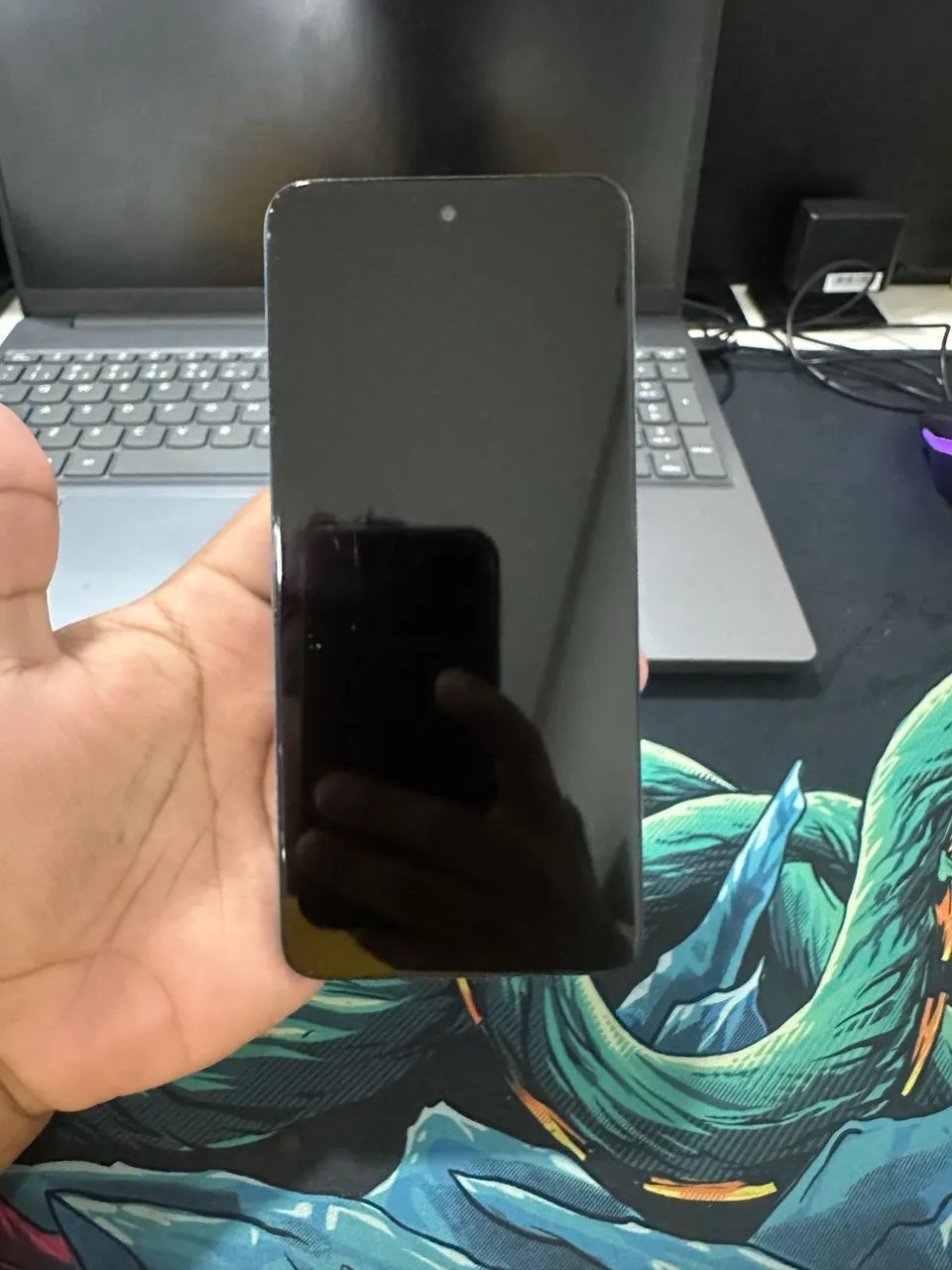 VENDO CELULAR MOTOROLA QUEBRA GALHO R$280