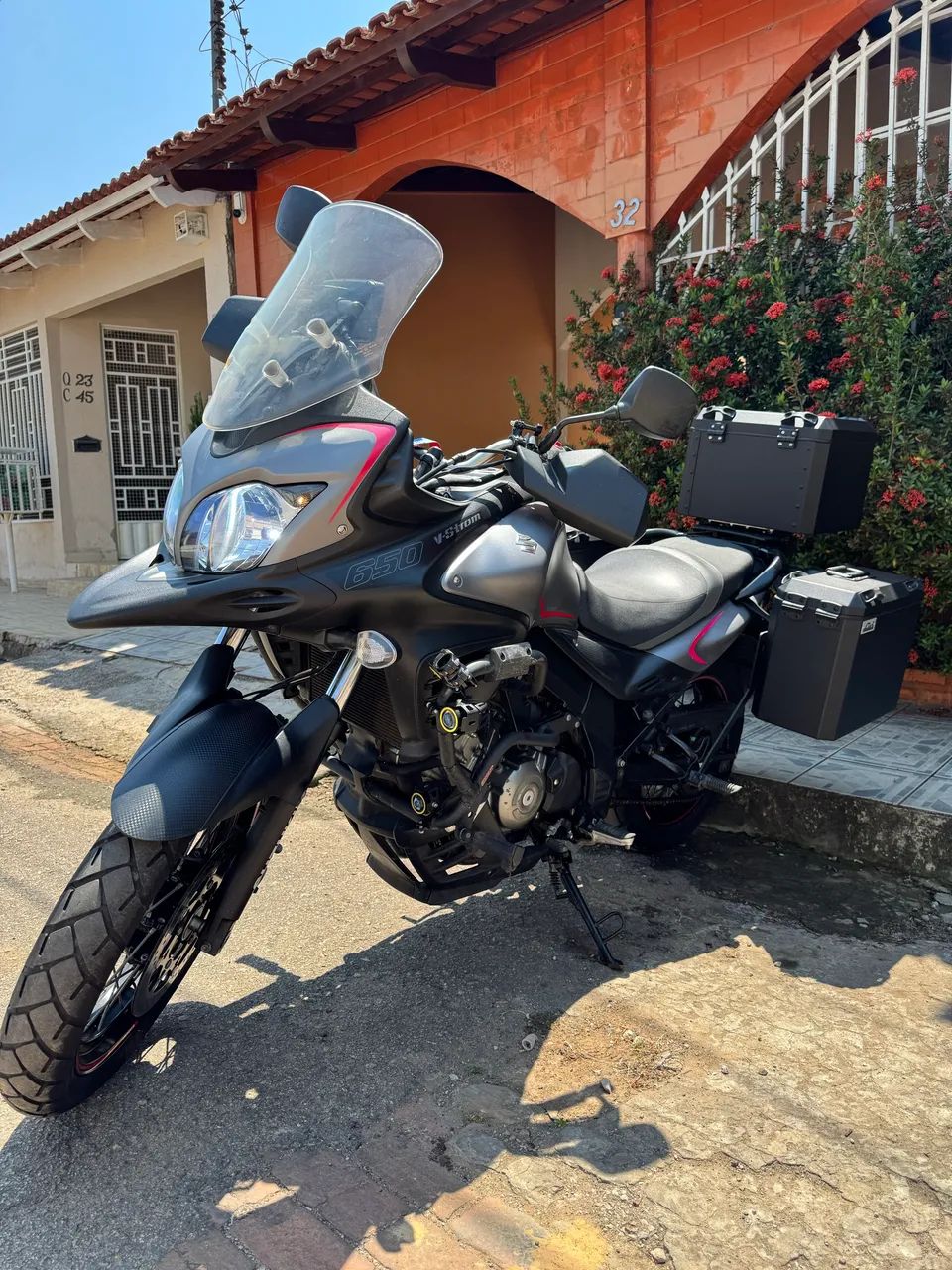 SUZUKI VSTROM 650 2018 - Foto 3