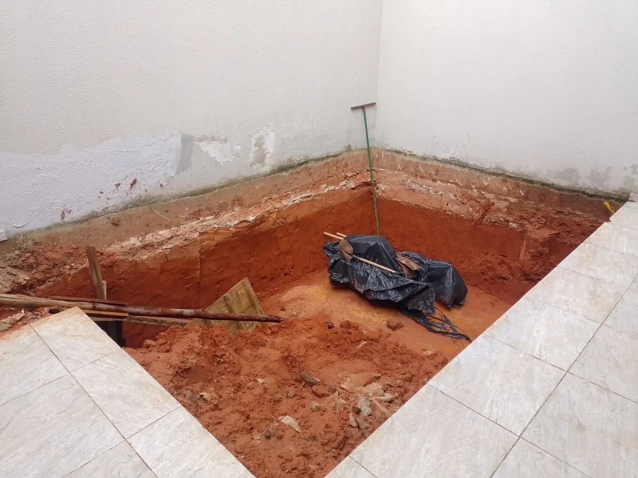 Construção e manutenção de piscinas de vinil e azulejo  - Foto 4