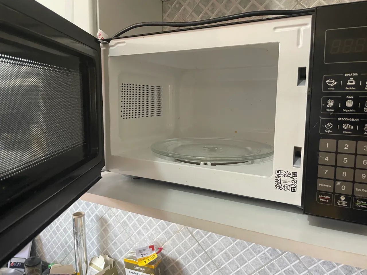 Microondas 21L - 220v - Oportunidade  - Foto 4