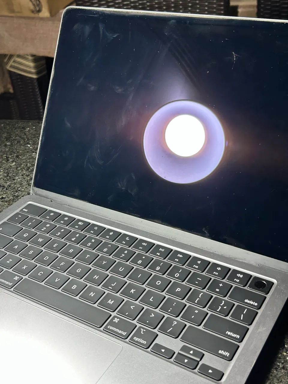 MACBOOK M3 256g - Foto 2