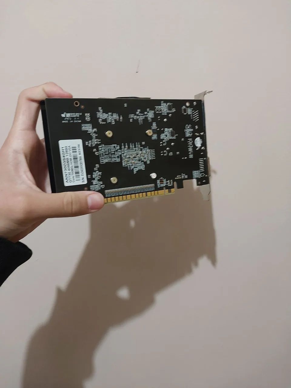 Placa de vídeo GT730 4GB  - Foto 4