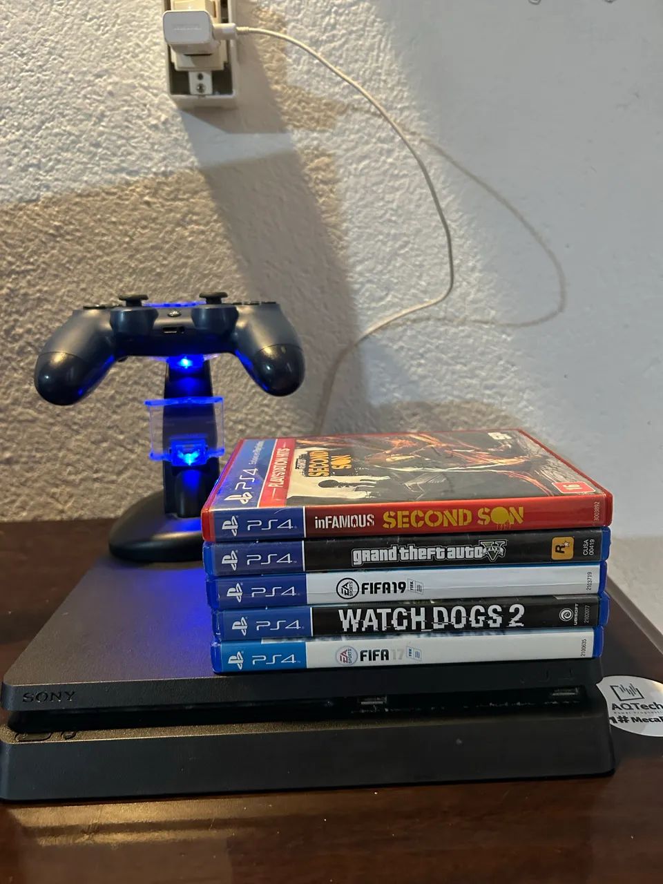 Ps4 slim com Jogos - Foto 4