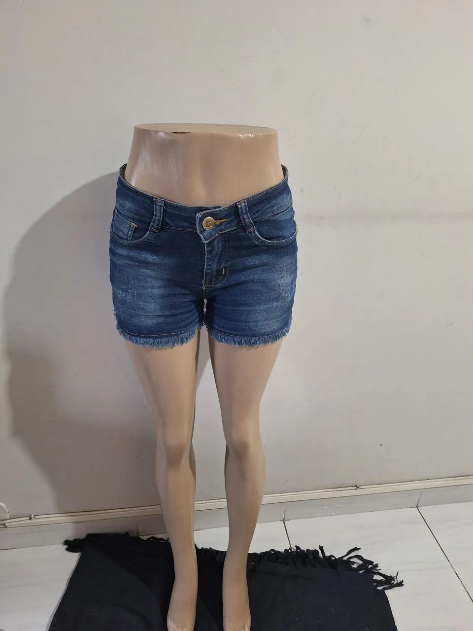Short jeans feminino 