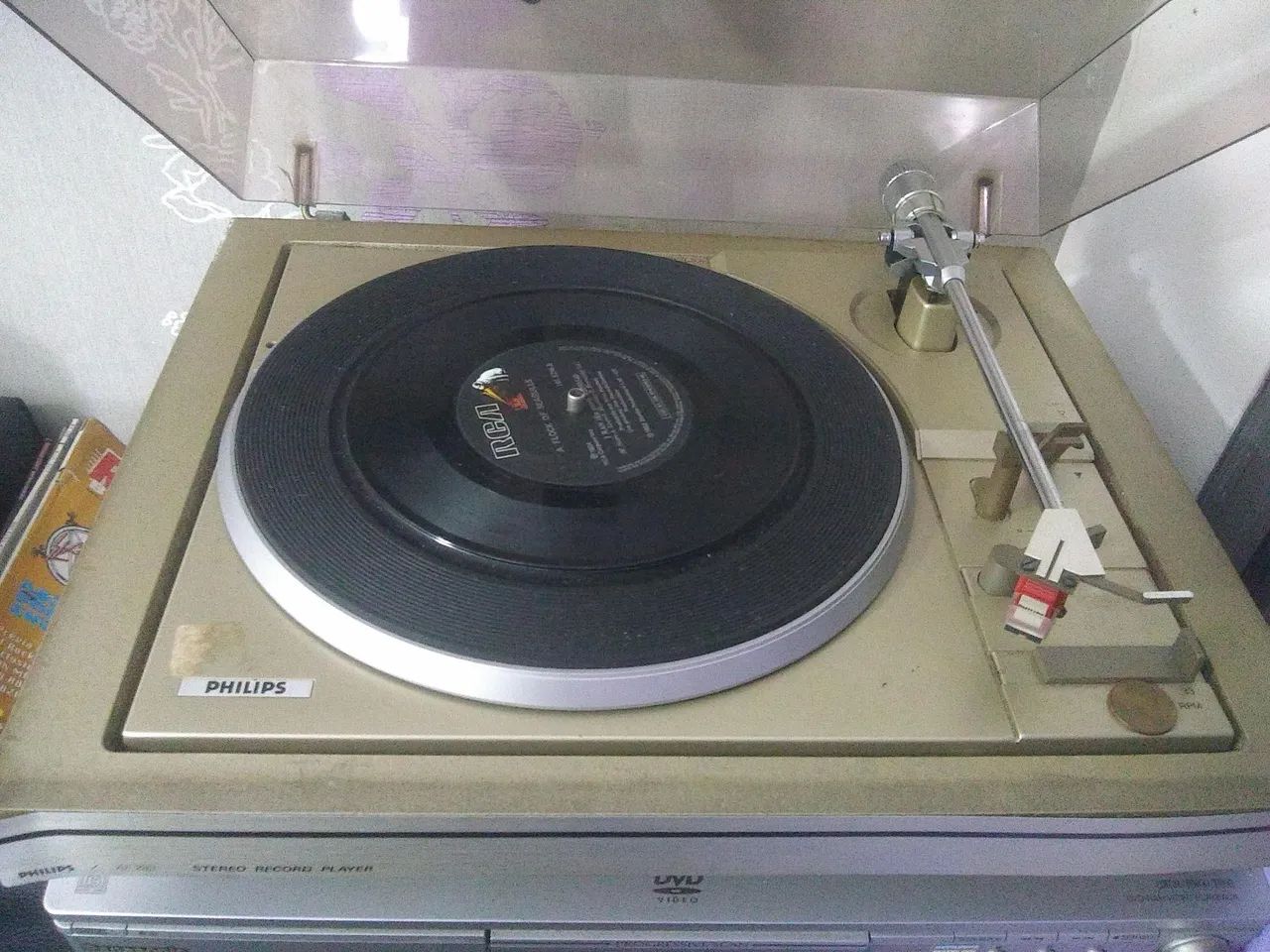 Som Phillips toca disco funcionando  - Foto 4