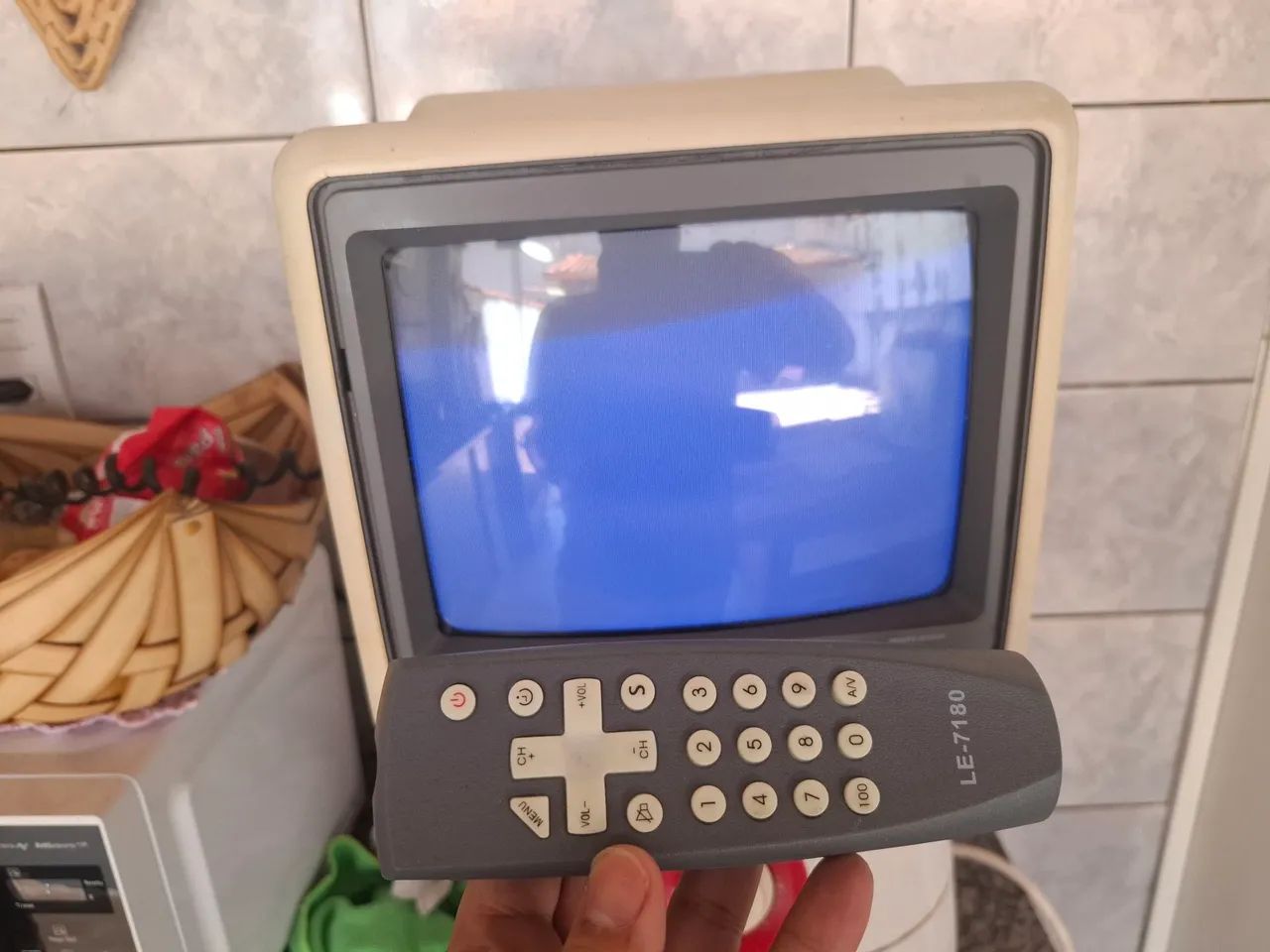 Tv semp 1021 RF com Controle  - Foto 5