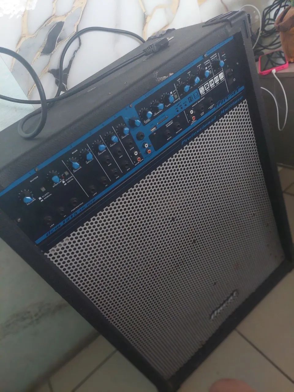Caixa amplificada