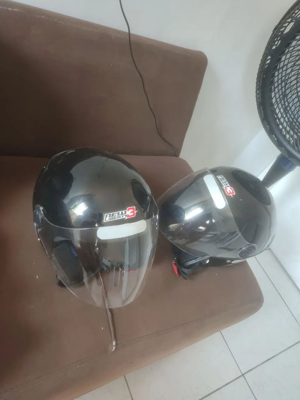 2 capacetes - Foto 2