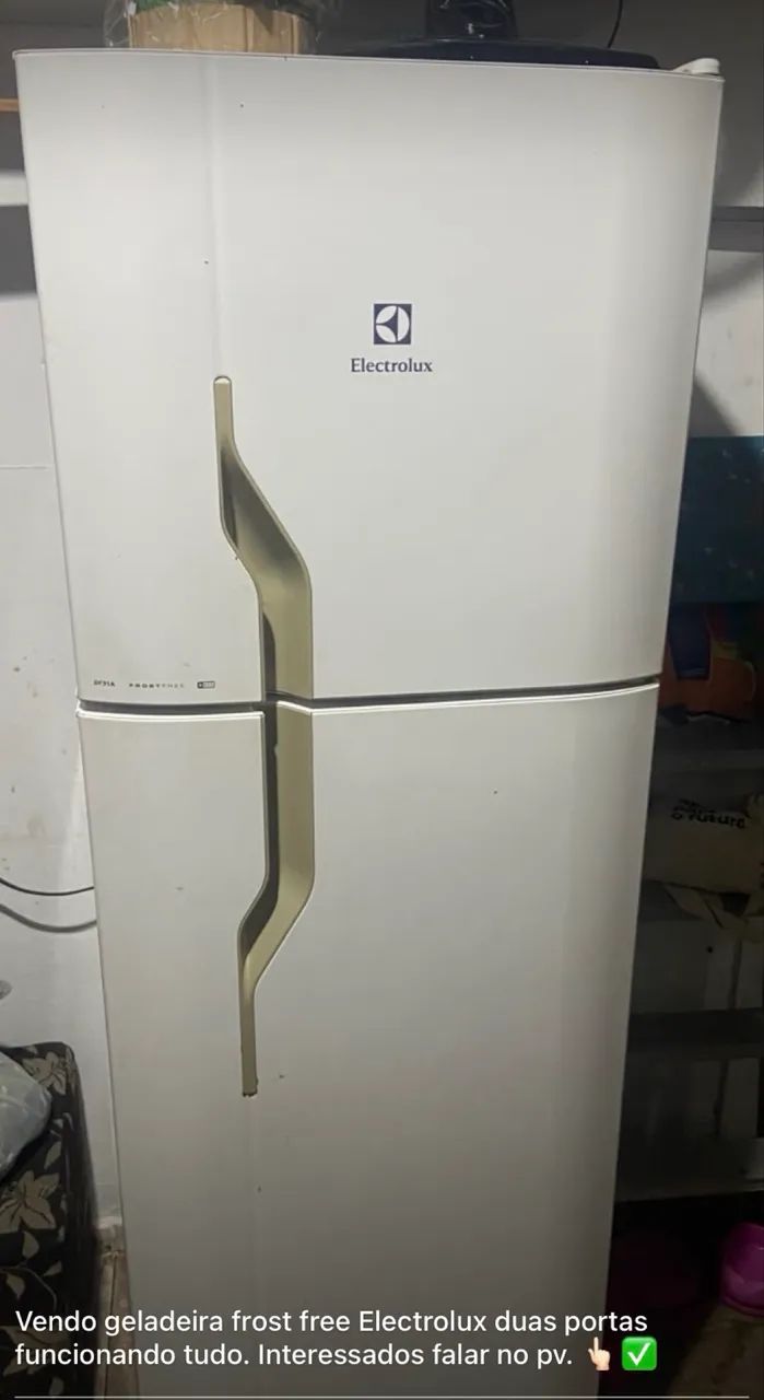 Vendo geladeira 