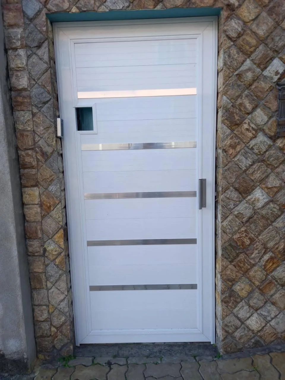 Portão de Garagem em Alumínio Sob Medida - Juiz de Fora - Foto 2