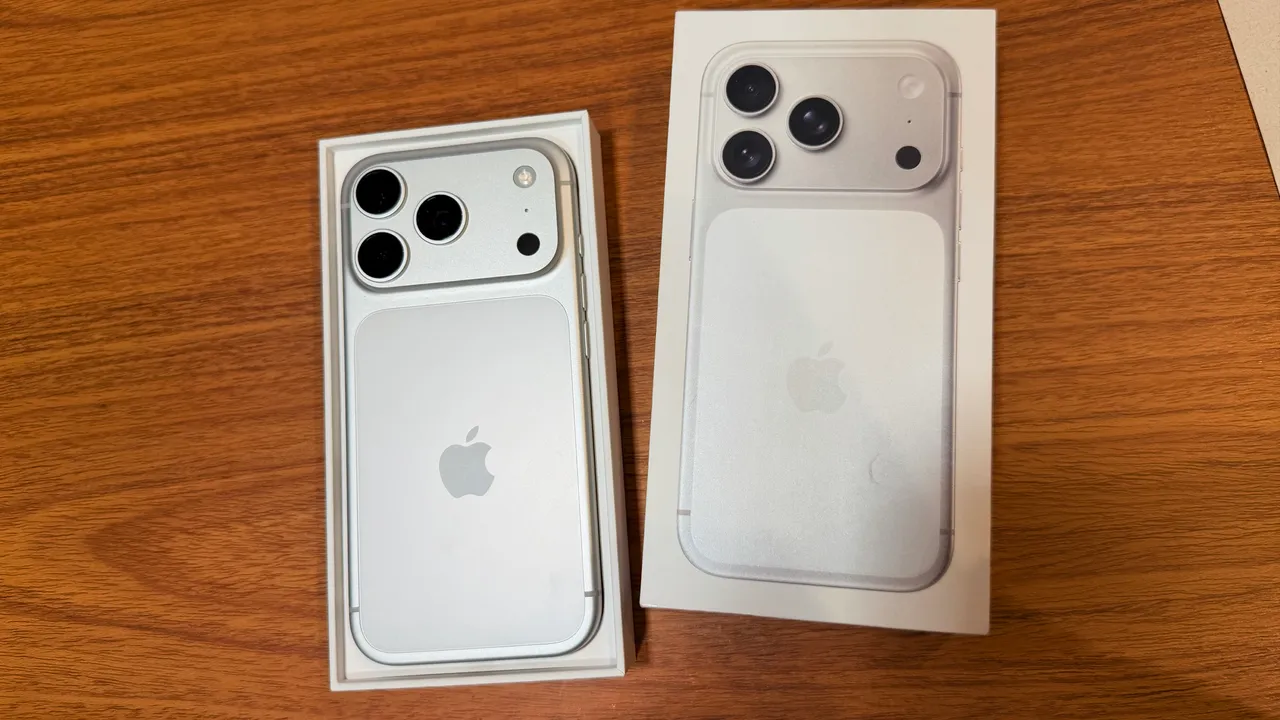 iPhone 15 pro Max 512gb - Branco - Celulares e Smartphones - Vila