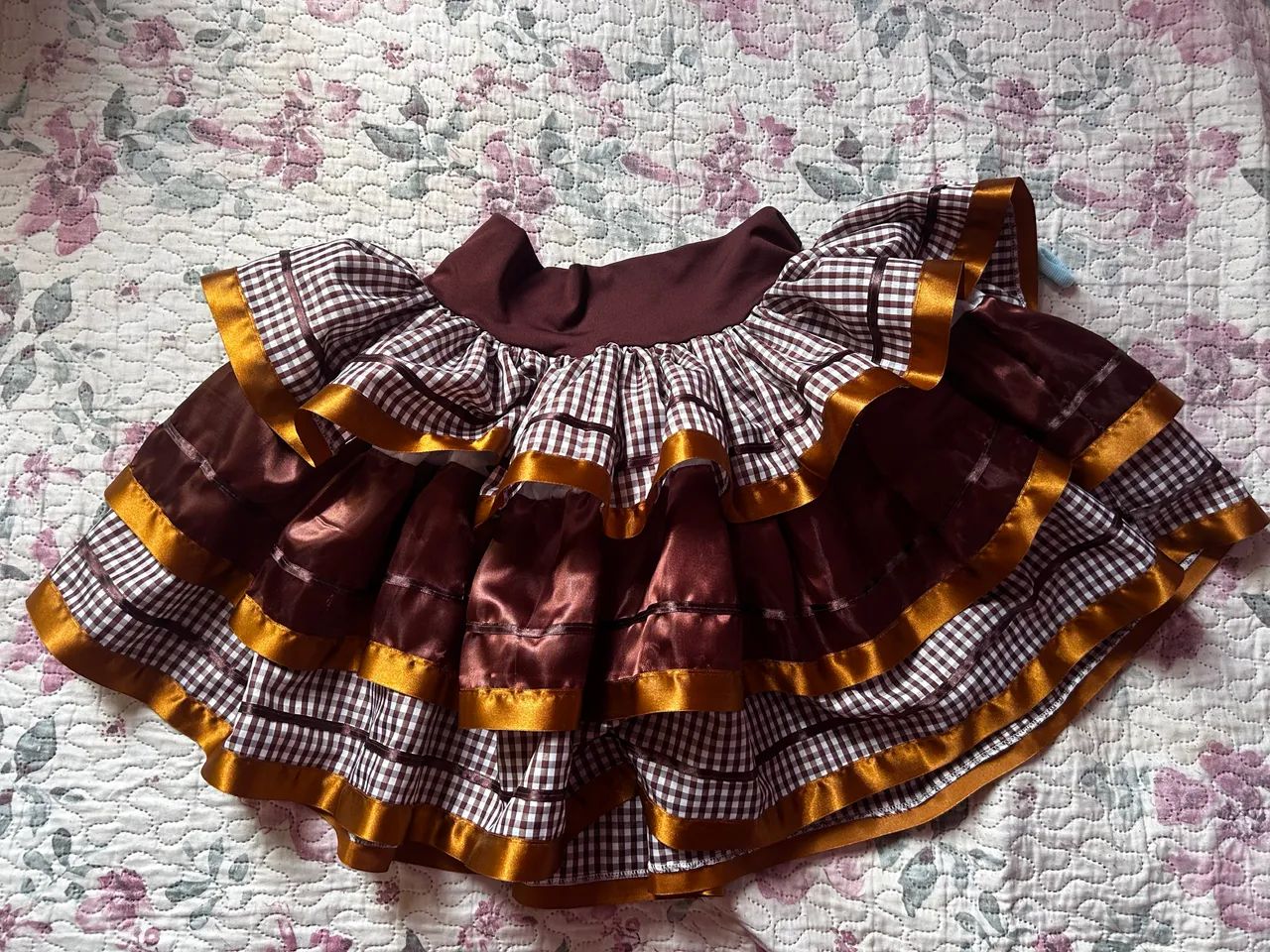 SAIA DE FESTA JUNINA