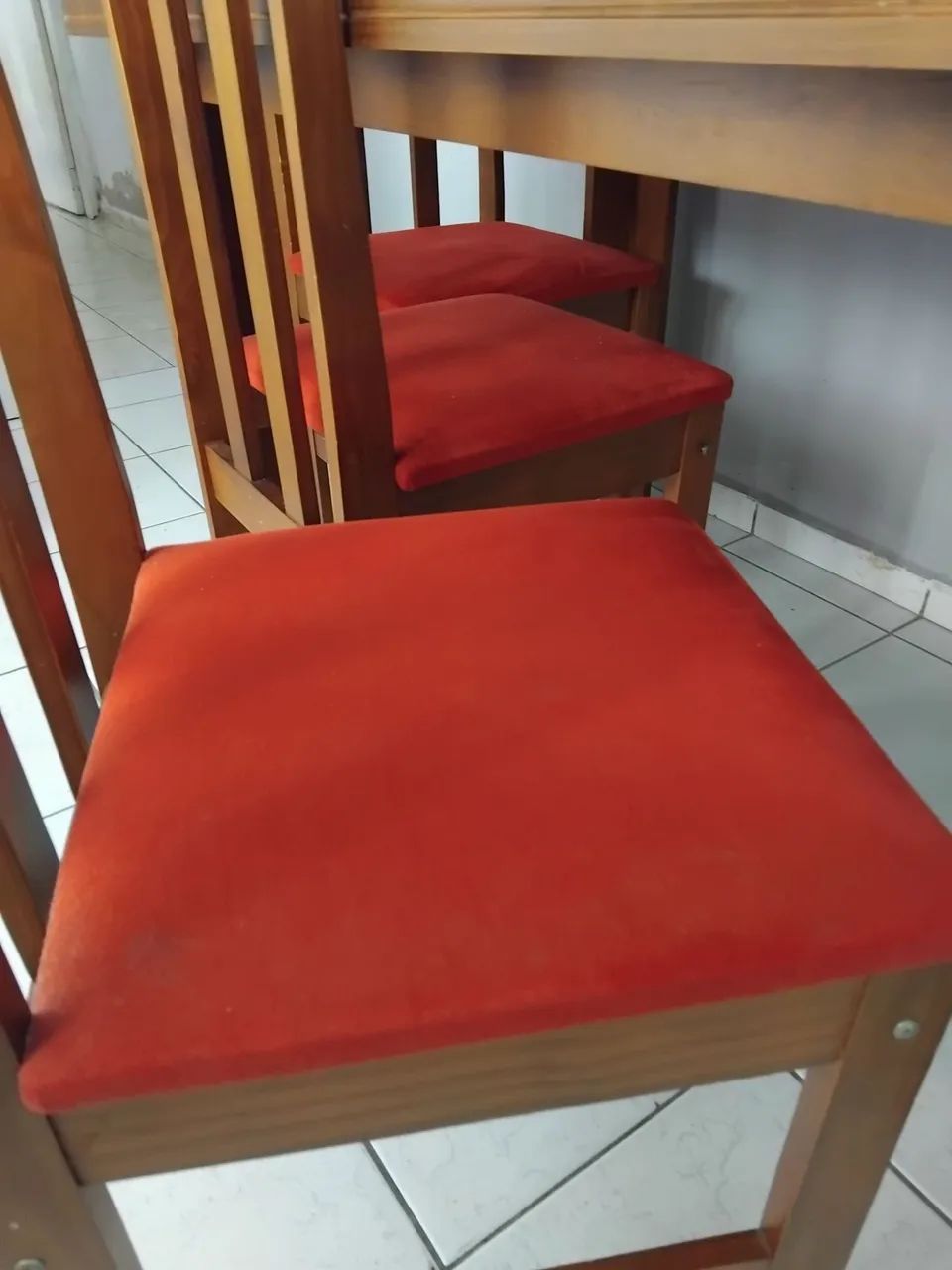 Mesa e cadeiras  - Foto 2