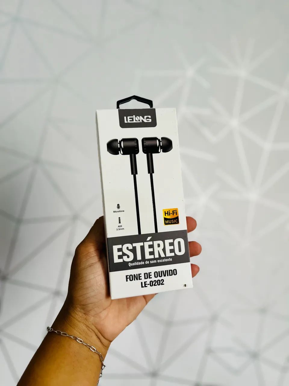 Fone de ouvido com microfone- ENTREGA A DOMICÍLIO 
