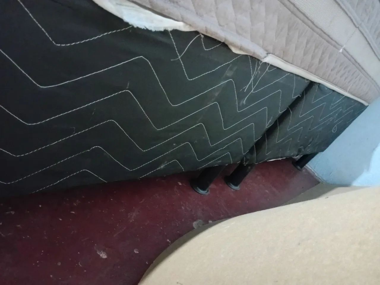 Colchão mais cama 400 reais  - Foto 2