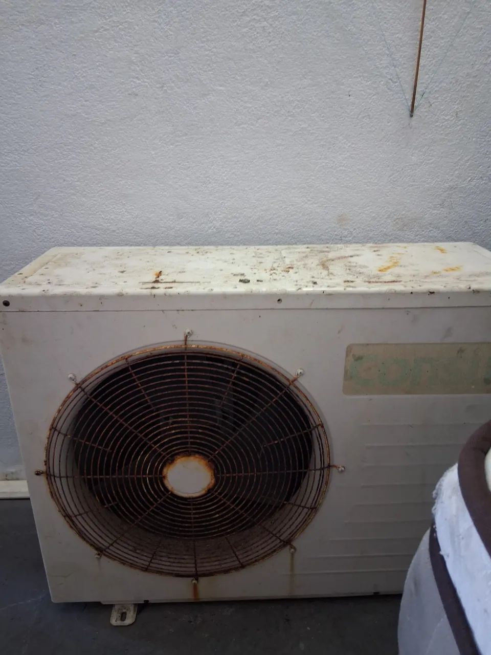 Vendo ar-condicionado 18mil btu - Foto 3
