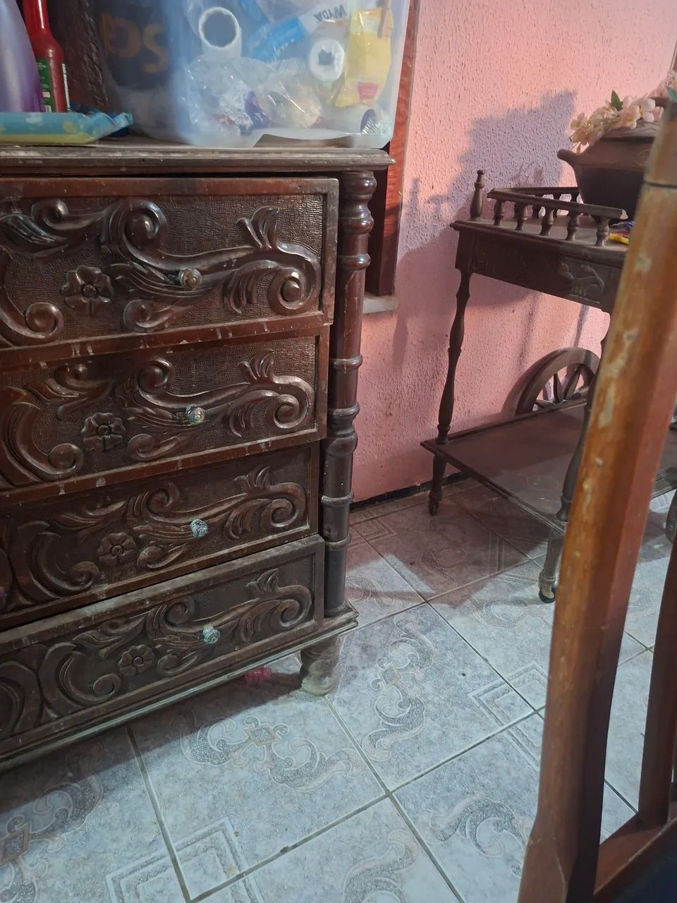 Comoda antiga. Precisando de reforma - Foto 3