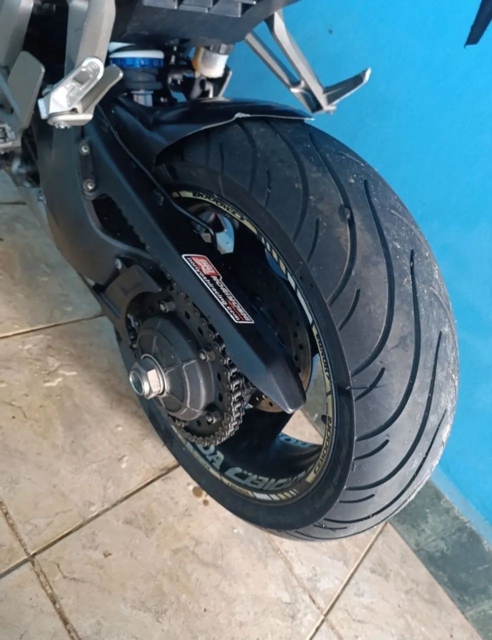 Cb 1000 - Foto 3