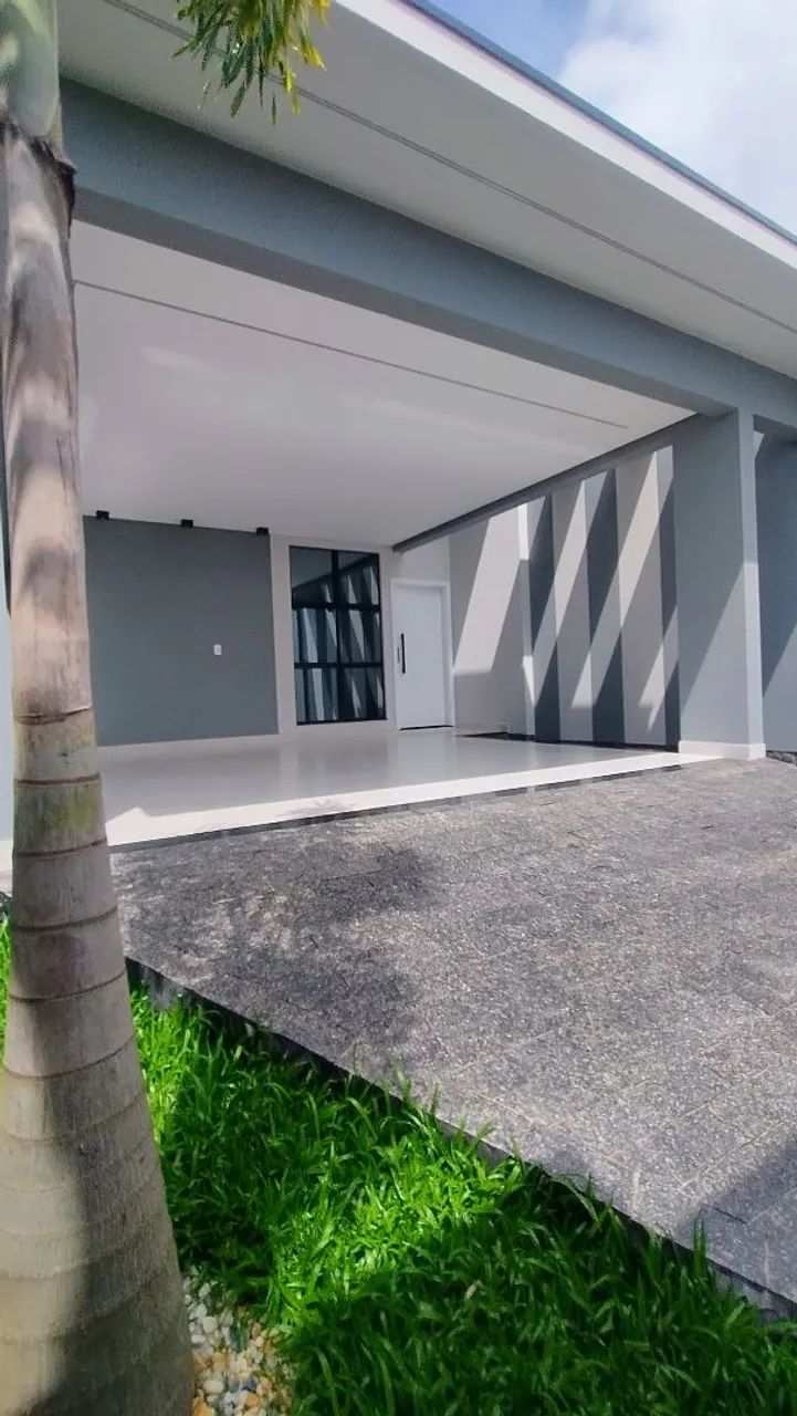 ? CASA À VENDA EM TIJUCAS/SC 