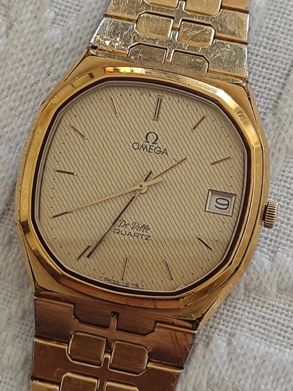 Relógio Omega Deville quartz 