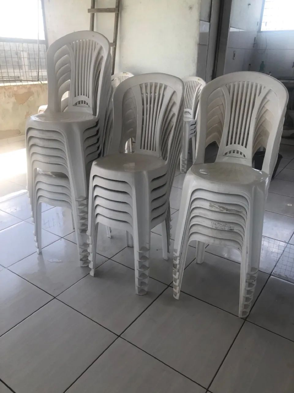 Vendo cadeiras - Foto 2