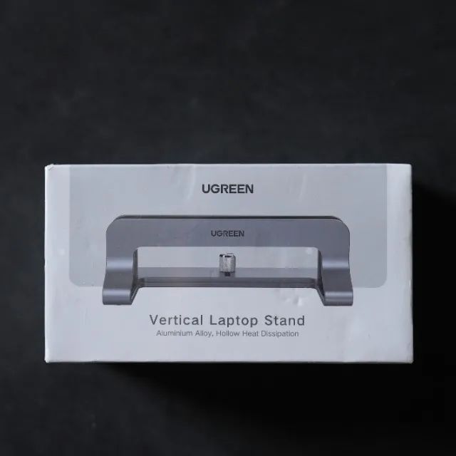 Suporte Ugreen Vertical Alumínio Ajustável Macbook Notebook