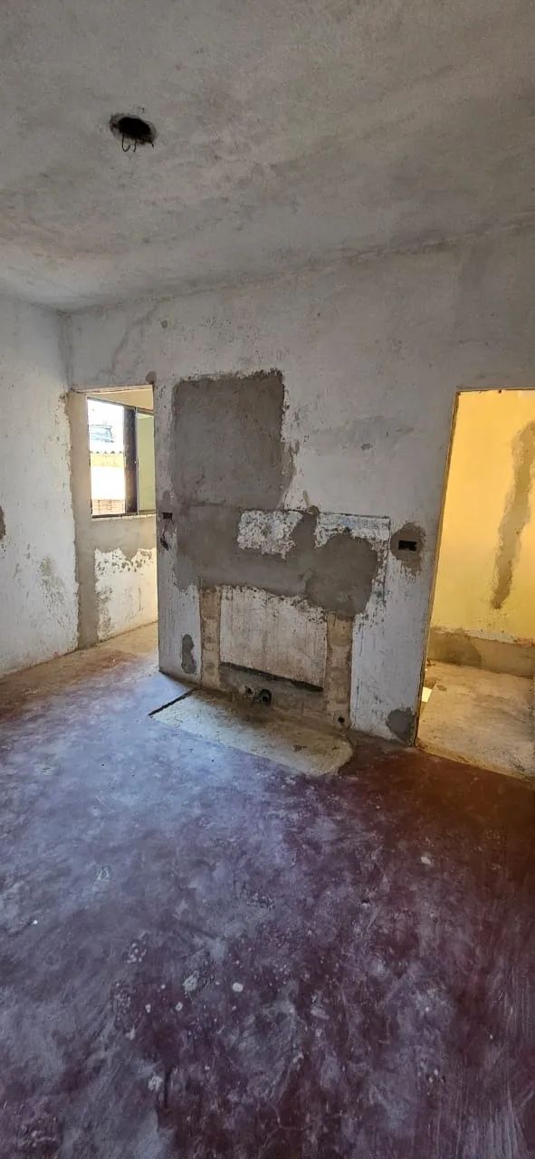 CASA COM 7 COMODOS EM REFORMA sem acabamento - Foto 4