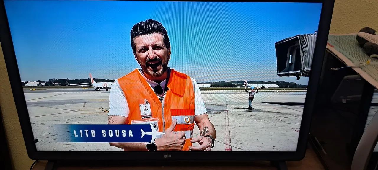 Smart TV 32  um ano de uso  - Foto 5