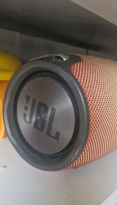 JBL XTREME (original) funcionando na bateria - Foto 2