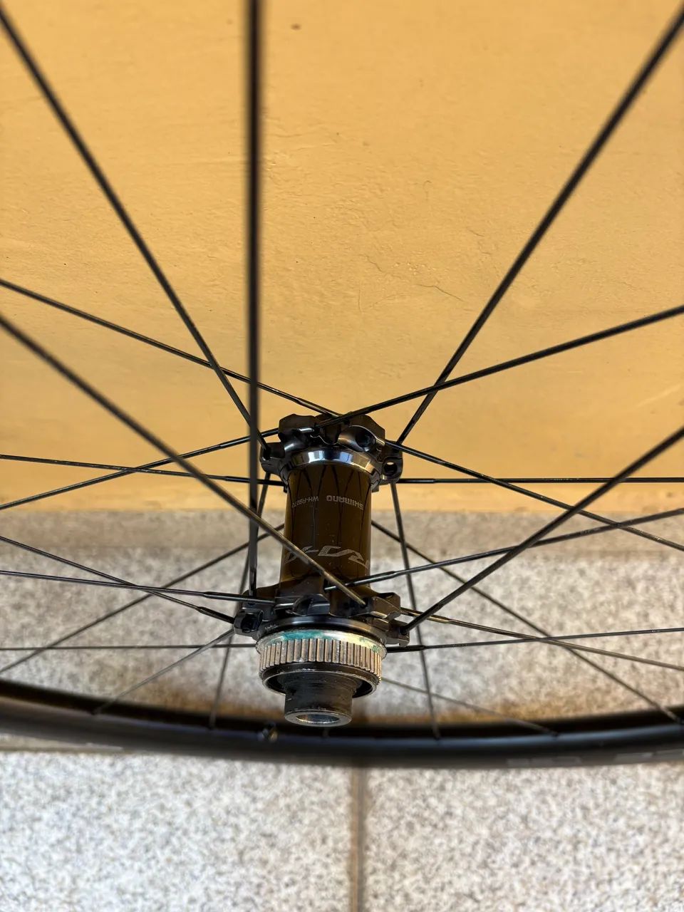 Rodas DURA-ACE Disc R9270-C36-TL (Tubeless) - Ciclismo - Brooklin