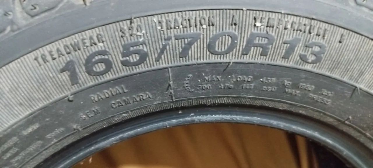 Pneu de carro, 165/70R13 - Foto 4