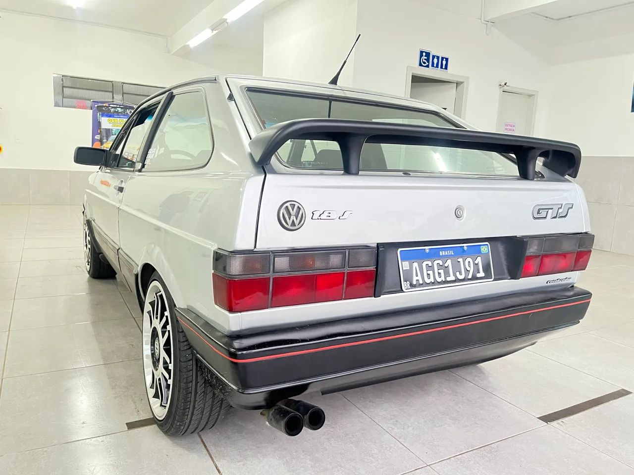 Volkswagen Gol Geração I GTS 1.8 2P 1991