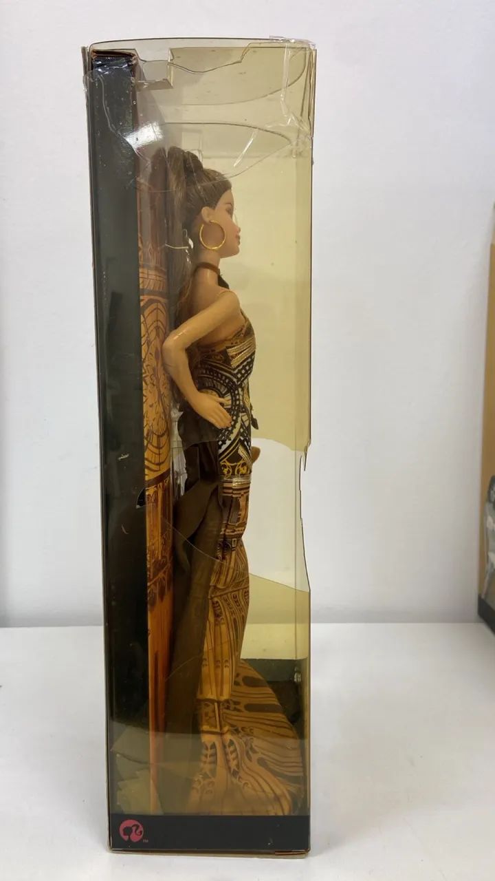 Barbie colecionável Big ben  - Foto 4