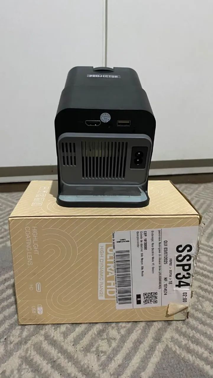 Projetor hy320 com Android wi-fi Bluetooth  - Foto 3