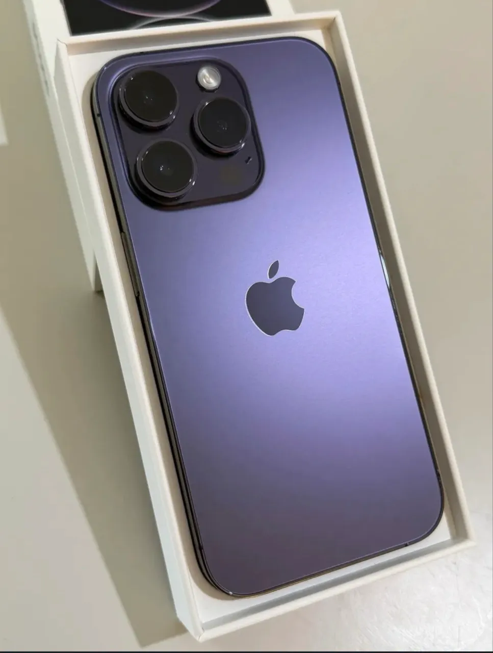 iPhone 11 64 GB original tudo funcionando - Celulares e