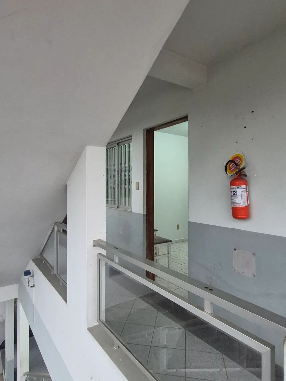 Apartamento com água e gás incluidos