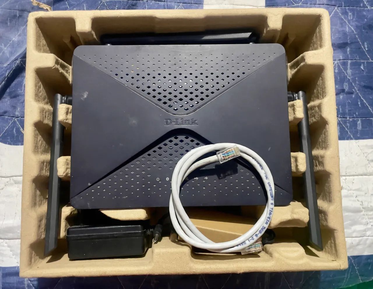 Roteador D-Link DIR-882 AC2600 Gigabit - Foto 2