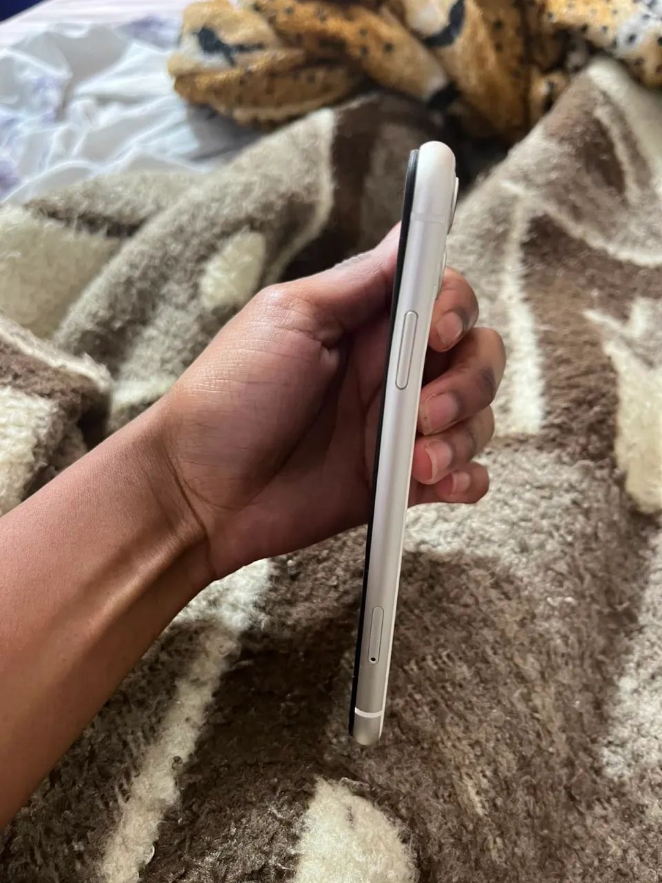 iPhone 11 Branco de 128 Gb  - Foto 2