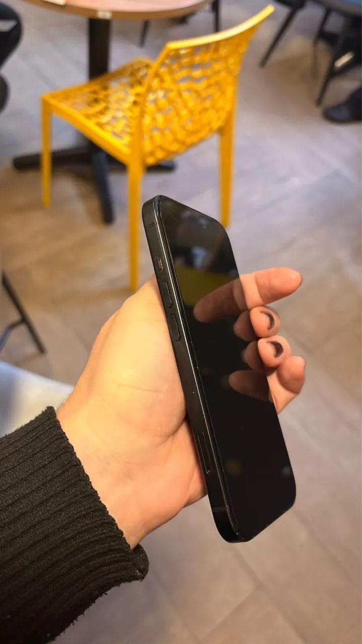 iPhone 15  - Foto 5