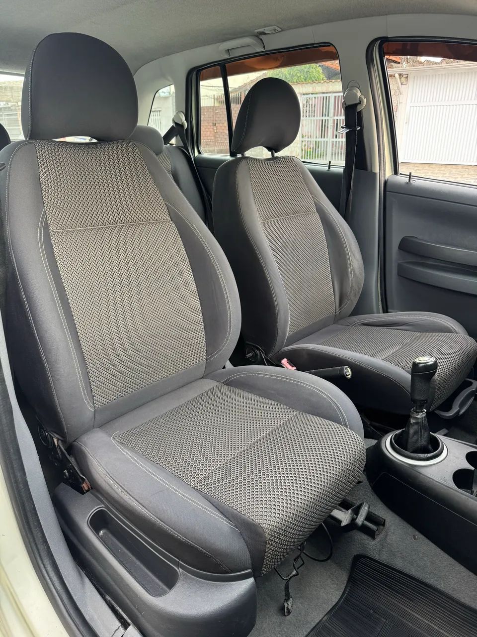 Volkswagen Spacefox SPORTLINE/HIGHLINE 1.6 T.Flex, foto 13 de 15