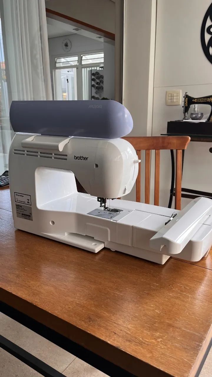 Vendo Máquina de Bordar Brother PE-770 - Foto 4