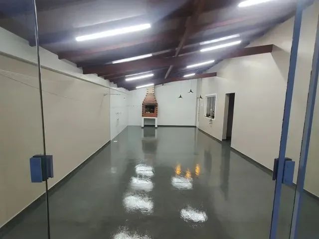 pintura epoxi em pisos industriais por m2 MATERIAL E MÃO DE OBRA aparti de 30m2  - Foto 2