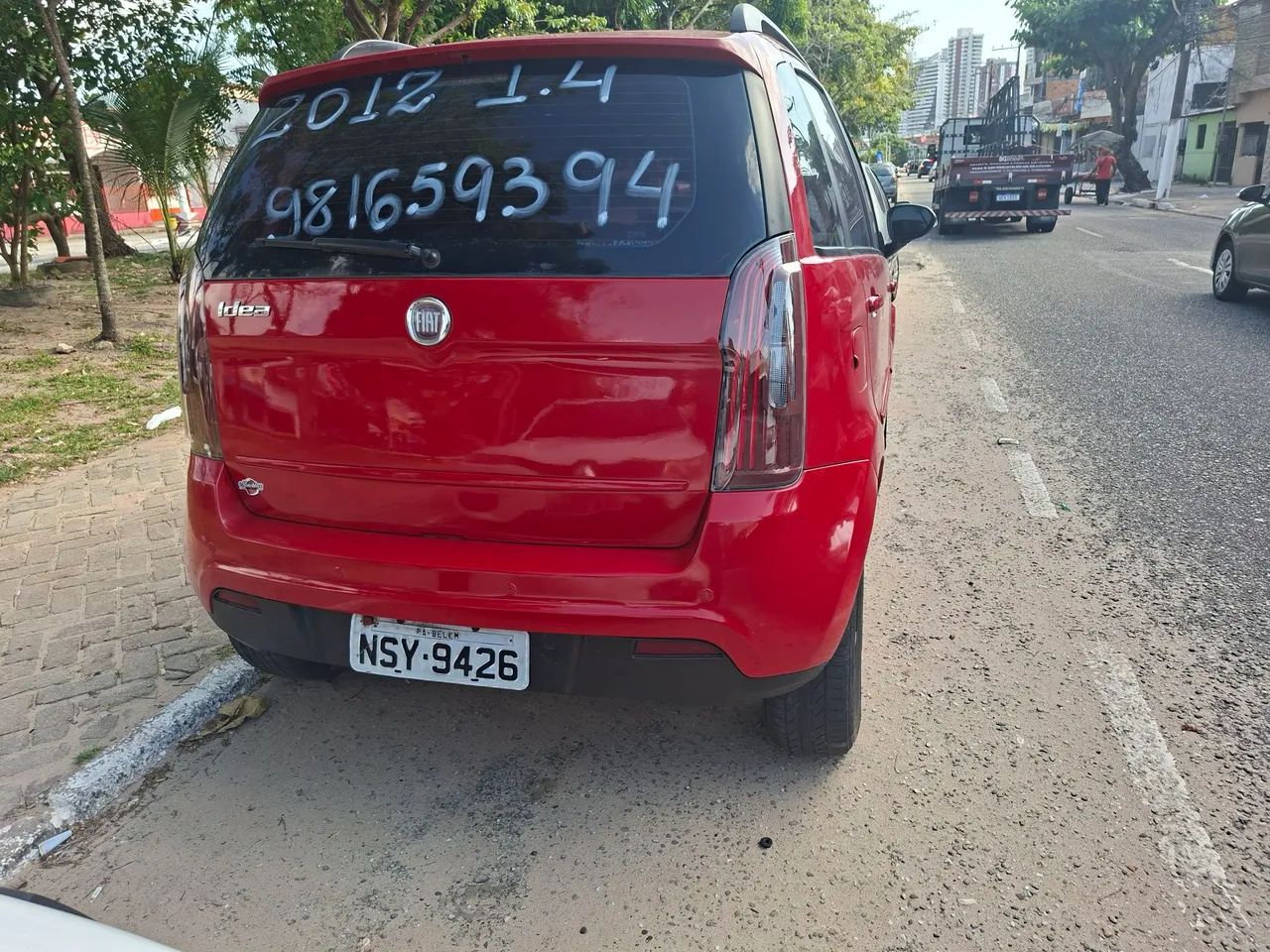 Fiat Idea Attractive 1.4 Fire Flex 8V 5P 2012 - Foto 2