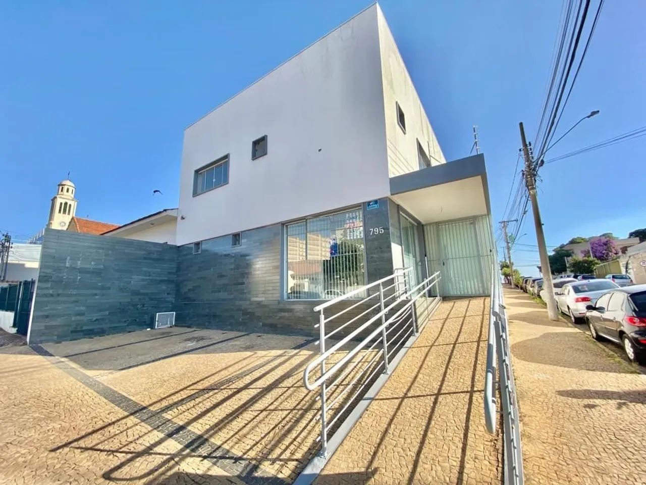 Sala Comercial para Locação com 250 m² no Centro em Marília/SP