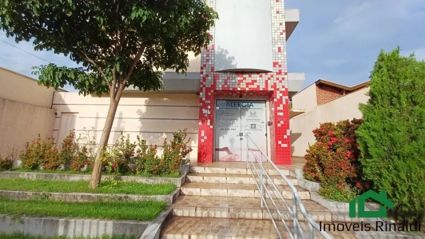 IMÓVEL COMERCIAL, FRENTE AO HOSPITAL EVANGÉLICO