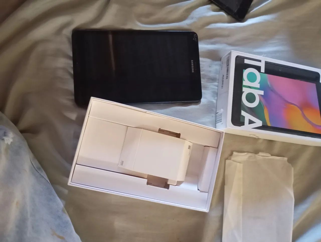 Samsung Galaxy Tab A  - Foto 3