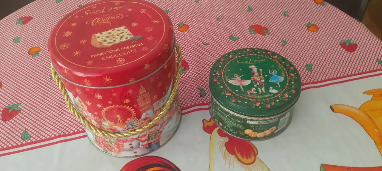 Latas de biscoito lindas novas 80 as duas juntas . - Foto 2